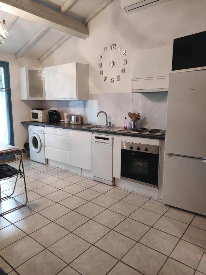 Maison 6 Couchages , Barbecue Clim , Terrasse A 200m